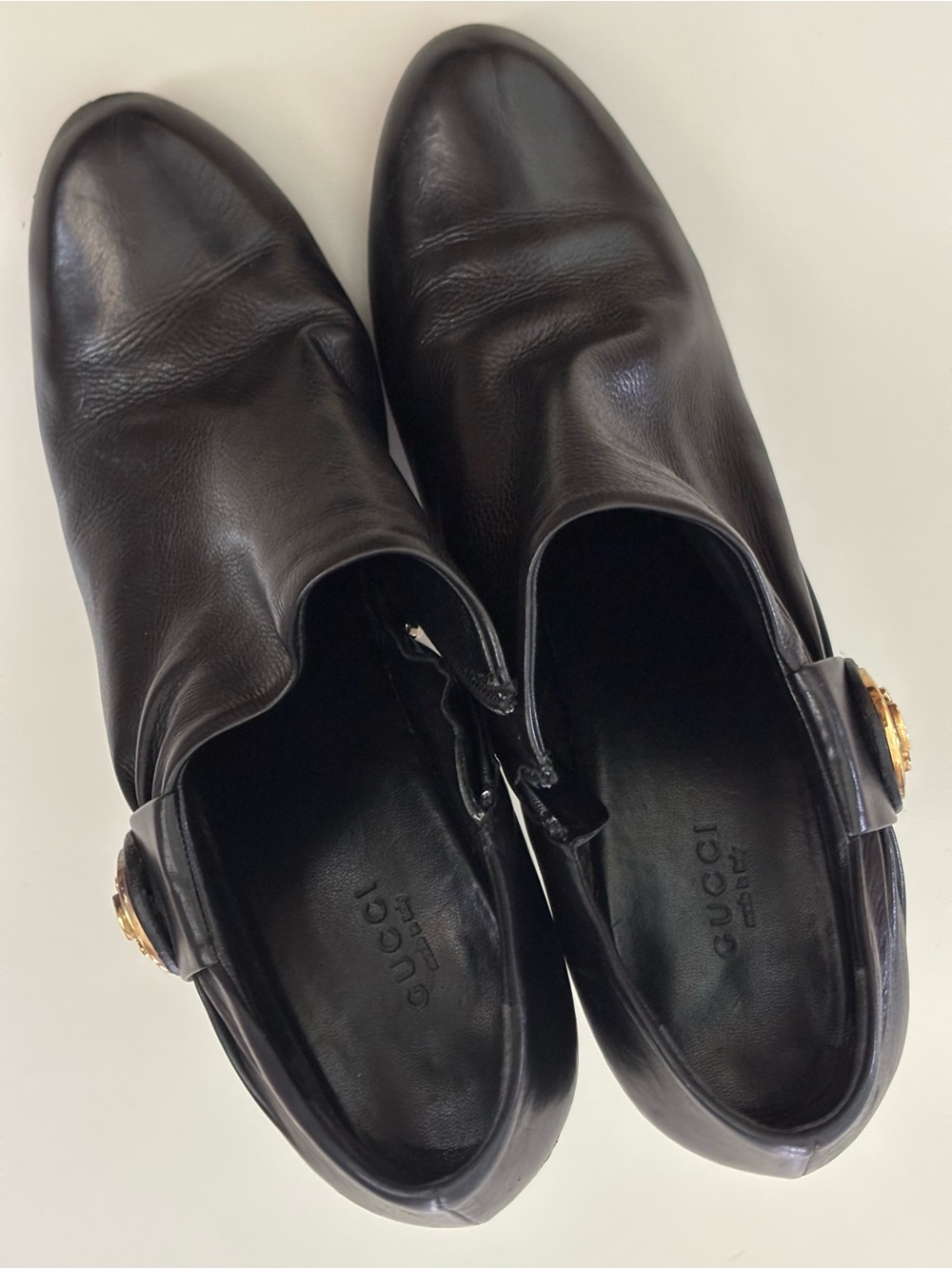 Gucci Black Leather Heel Ankle Booties Darwin Nero Gold Medallion Accent Sz 11B - Picture 6 of 15